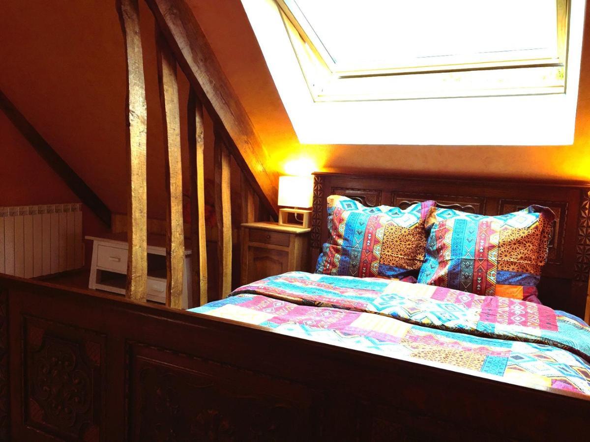 Chambres D'Hotes De Charme Entre Bayeux Et Les Plages Du Debarquement Sommervieu Exteriör bild